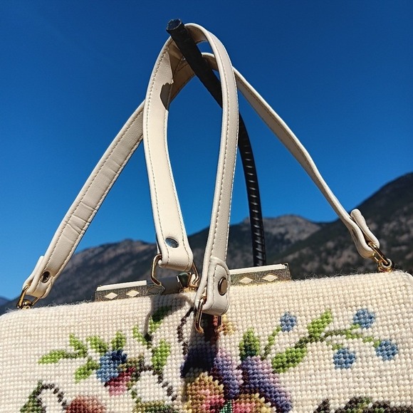 Elvette‎ Vintage Tapestry Purse - Picture 7 of 11